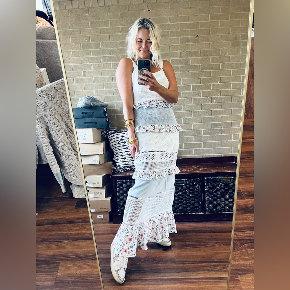 Lost in Lunar